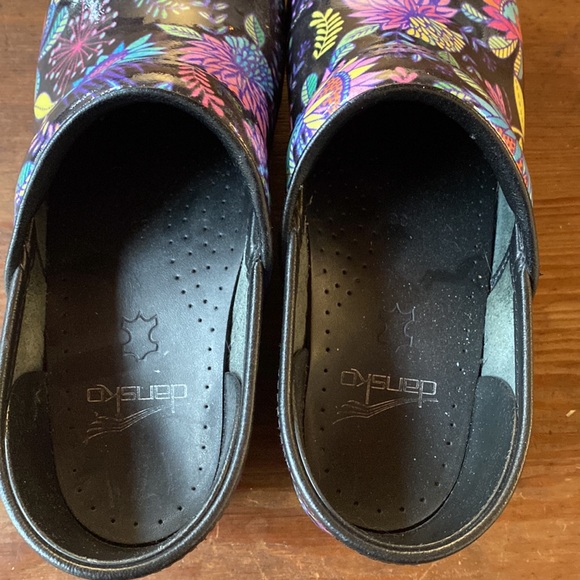Dansko Floral Print Clogs - Picture 5 of 5